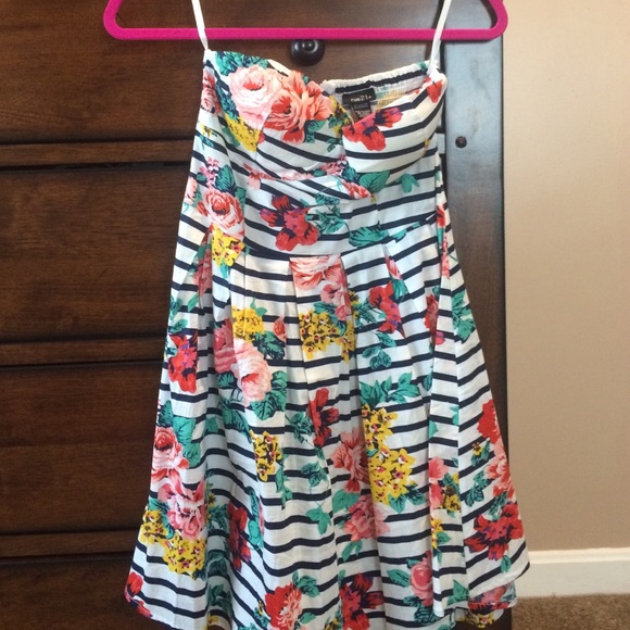 Summer  strapless dress