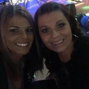 Meet your Posher, Lorie