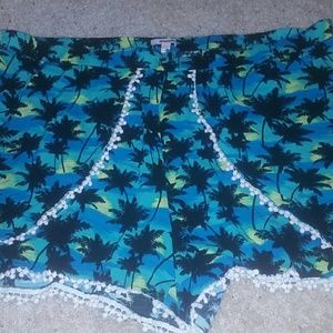 SOLD****Bongo shorts