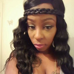 Meet your Posher, Lakisha