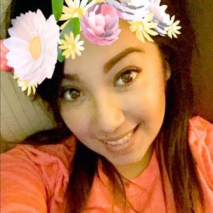 Meet your Posher, Karina