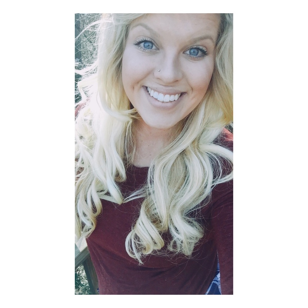 Meet your Posher, Anna 💗