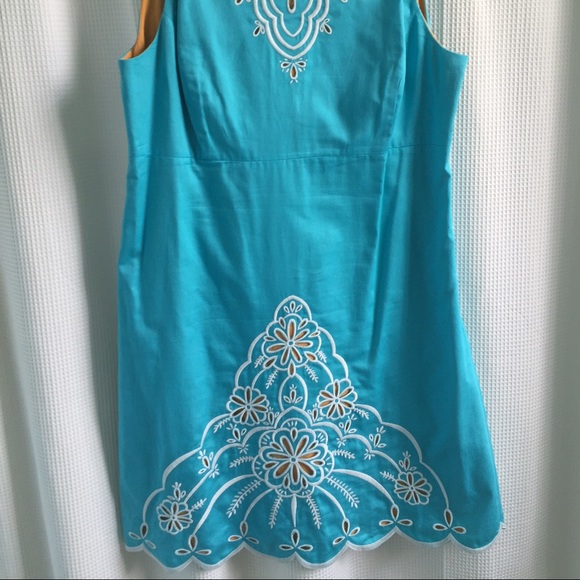 Lilly Pulitzer Jacqueline Embroidered Sea Breeze - Picture 2 of 4