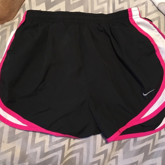 Nike Running Shorts - Picture 1 of 4