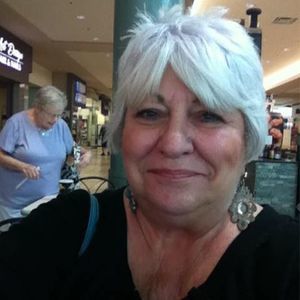 Meet your Posher, Jeannette