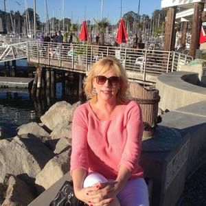 Meet your Posher, Carole