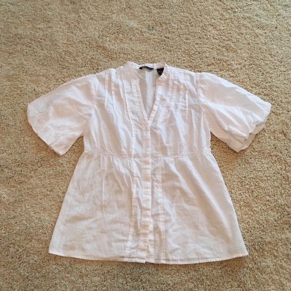 NY&CO: Balloon sleeve button up blouse - Picture 2 of 2