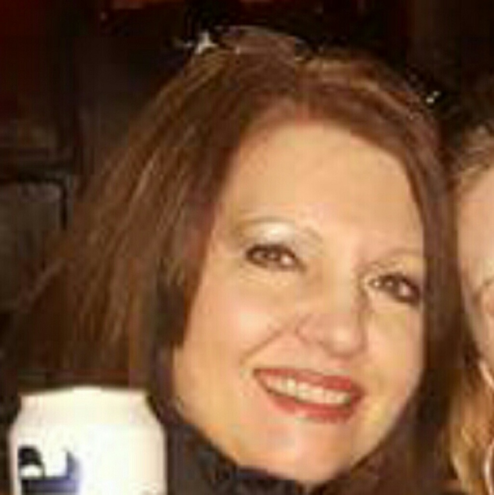 Meet your Posher, Dena