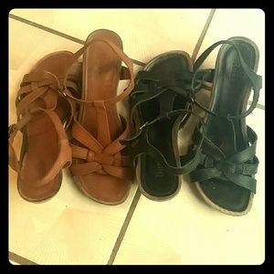 Bundle of wedge sandals!