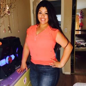 Meet your Posher, Jacqueline