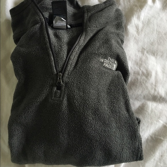 Women's XS North Face gray quarter zip
