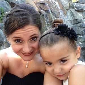 Meet your Posher, Laura