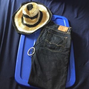 31/32 original straight jeans.