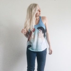 "Kiss the Girl" Tank