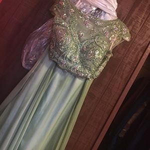 Tony bowls prom dress size 10