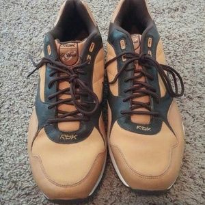 NWOT Reebok G-unit shoes