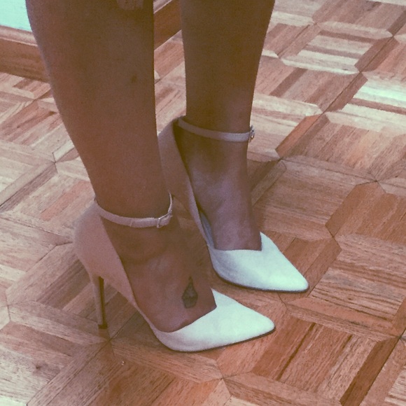 Baby pink suede heels