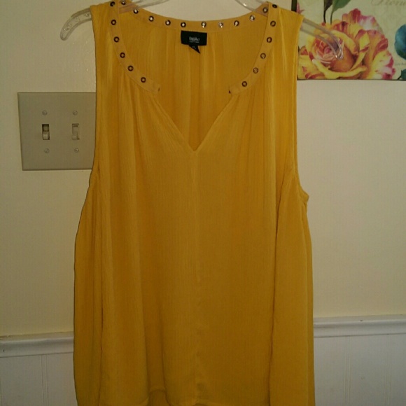 Mossimo mustard yellow sleeveless top extra large