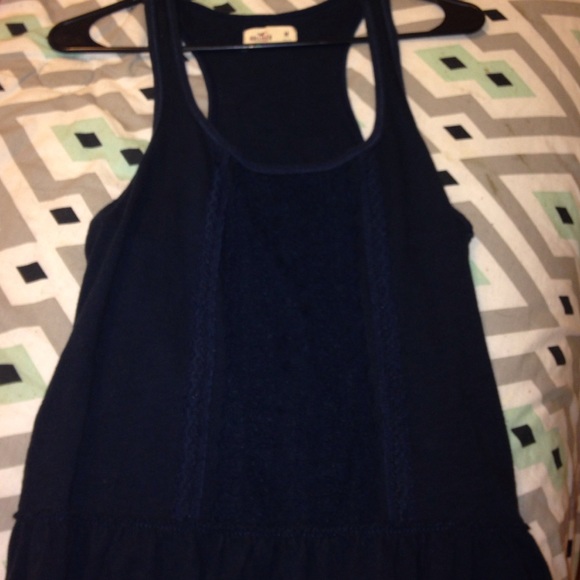 navy blue hollister tank with lace design in front