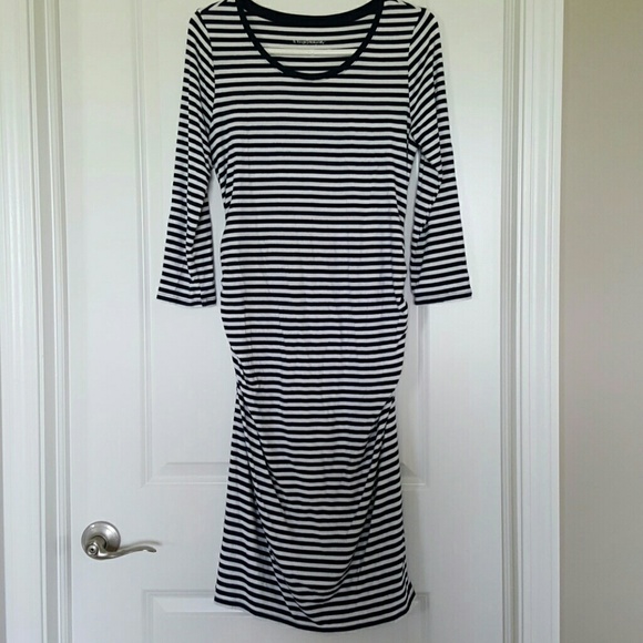 Liz Lange Maternity dress - Picture 1 of 1