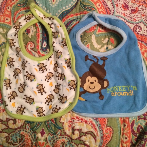 Cutie Pie Other - (NWT) Set of 2 Bibs