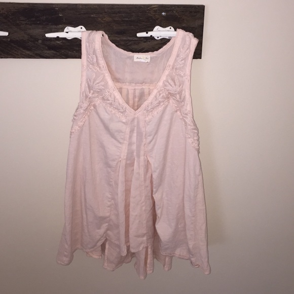 🌷Beautiful blush top🌷