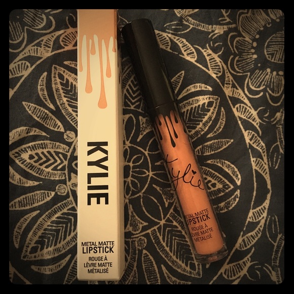 Kylie Cosmetics Heir Metal Matte Lipstick