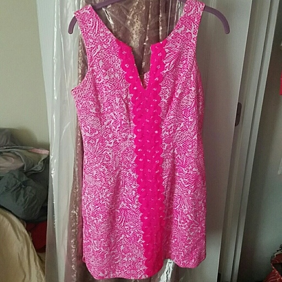 Size 4 lilly pulitzer for target shift dress
