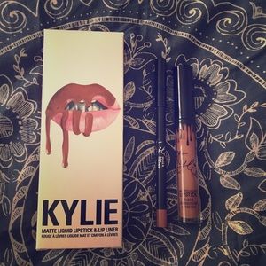 Kylie Cosmetics Dolce K Lip Kit