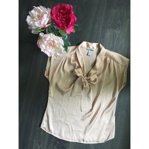 🌸 Soft Pink H&M Top 🌸