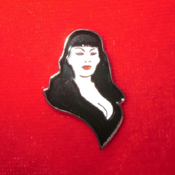 Tura Satana lapel pin enamel jewelry - Picture 3 of 4