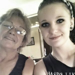 Meet your Posher, Dana