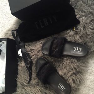 FENTY X PUMA Slides