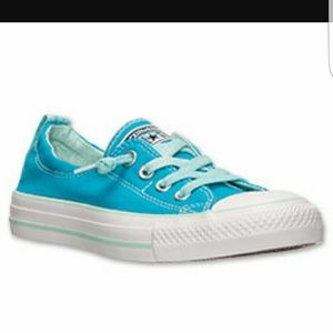 Converse Chuck Taylor Shoreline casual shoes!