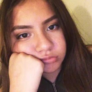 Meet your Posher, Abigail