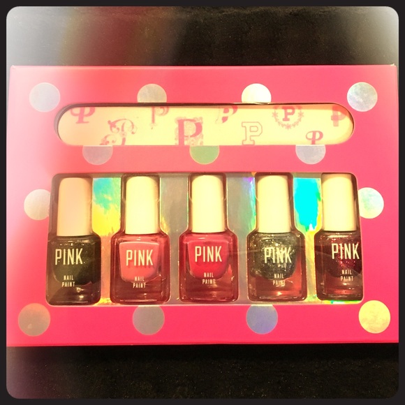 ❗️SOLD❗️PINK Nail Polish And Filer NWT
