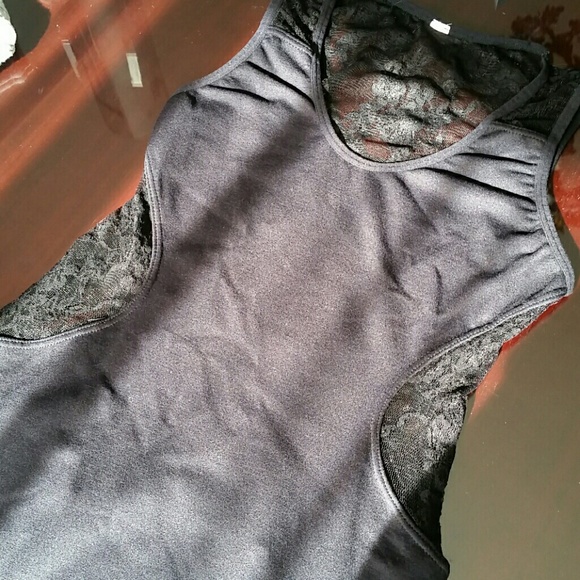 *DONATING-MAKE OFFER* Black Lace Bodycon Dress - Picture 3 of 4