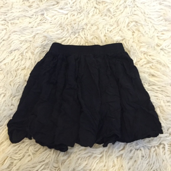Brandy Melville skirt