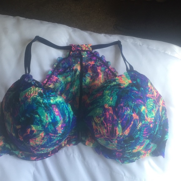 36DD Victorias Secret Pink brand push up bra