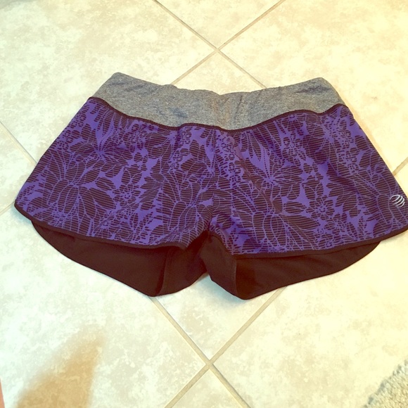 Athletic shorts