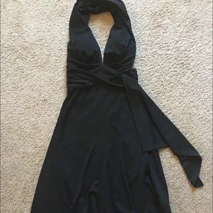 WHITE HOUSE BLACK MARKET NWT black dress Size (0)