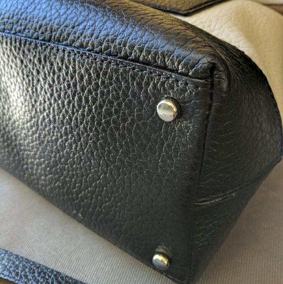 Kate Spade Two-Tone Black and Cream Berkeley | Mercari Large black and cream Kate Spade bag