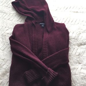 American eagle maroon cardigan