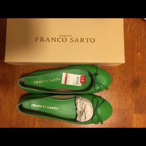 NWT  franco sarto flat shoe size6.5
