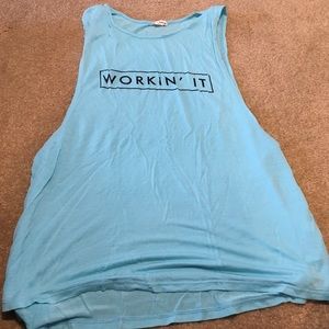 Cut out Workin It top