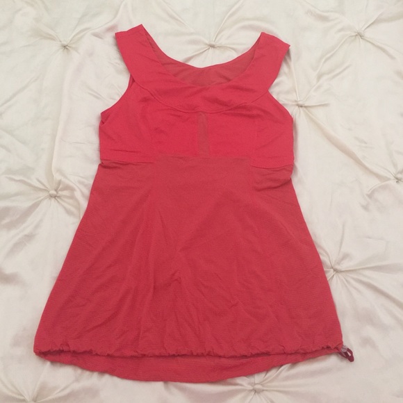 Lululemon run and workout top