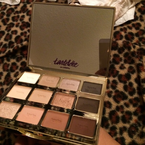 ππΊ tarte ~ tartlette in bloom ~ eyeshadow πΊπ - Picture 2 of 4