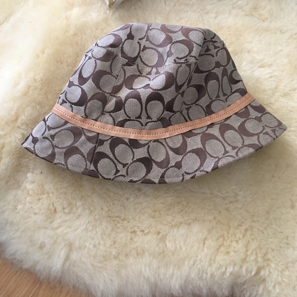 Authentic Coach Bucket Hat