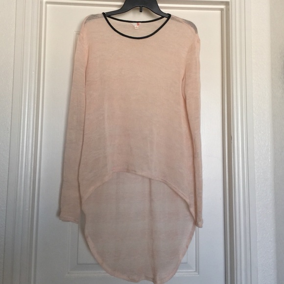 Long sleeve top