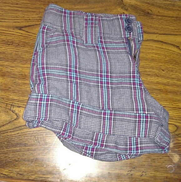 Roxy shorts